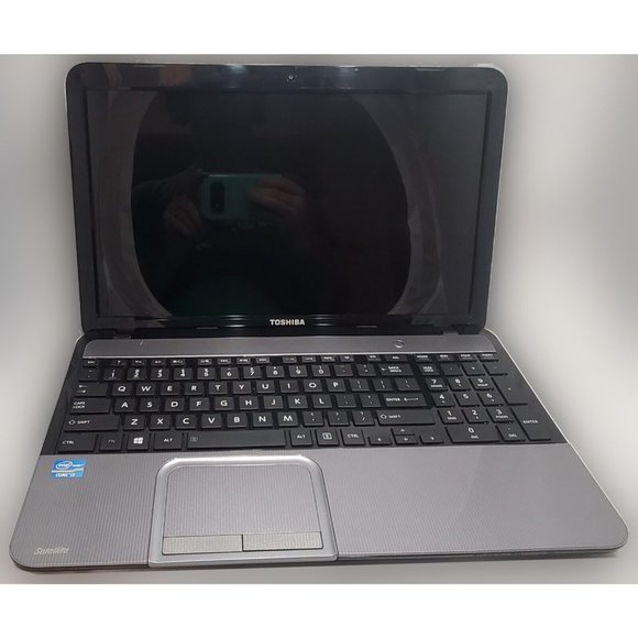 Toshiba Satellite L855-S5119 i3-3120M 2.5GHZ 4GB WIN11 640GB HDD